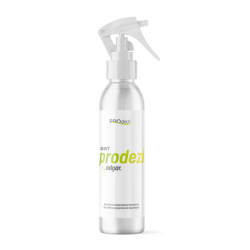 Odour absorbing spray with disinfectant